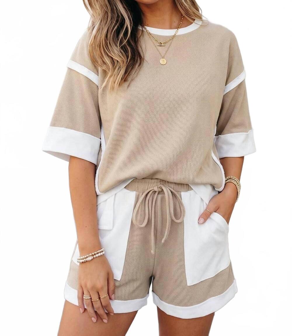 NEW AAPPARELLA colorblock shorts set in beige/ white